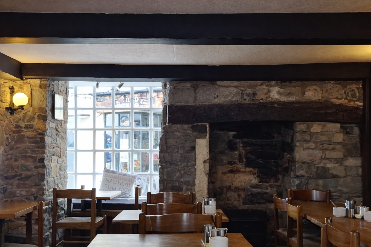 Bell Cliff Restaurant gallery image 5